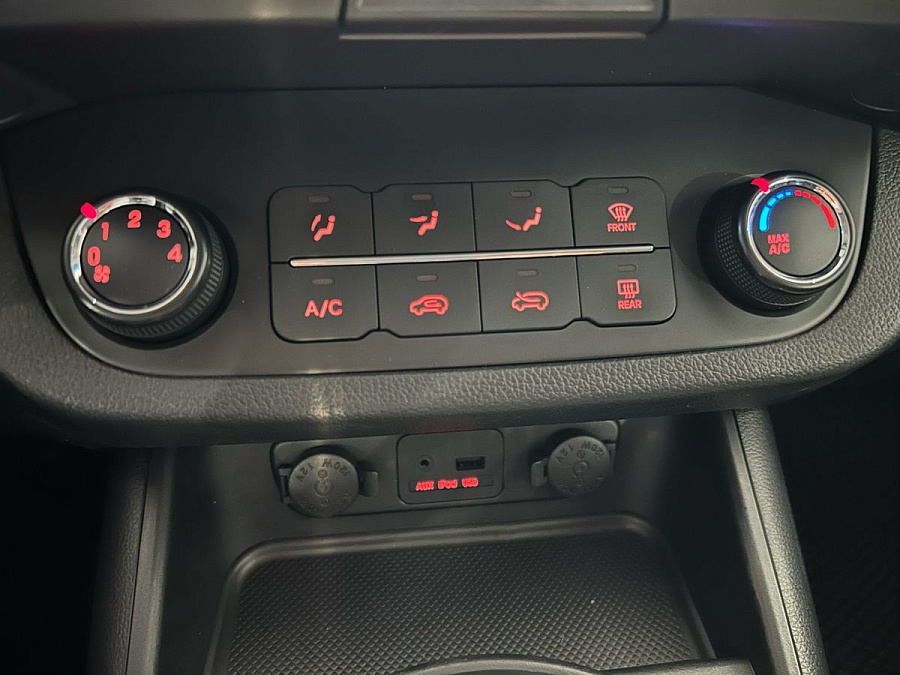 Kia , 2012г., передний привод, автомат