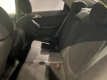 Kia Cerato, 2010г, передний привод, автомат