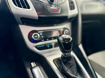 Ford Focus, 2011г, передний привод, механика