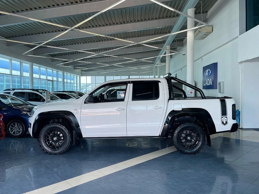 Volkswagen Amarok, 2013г., задний привод, механика
