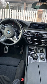 BMW 5 серии, 2018г, задний привод, автомат