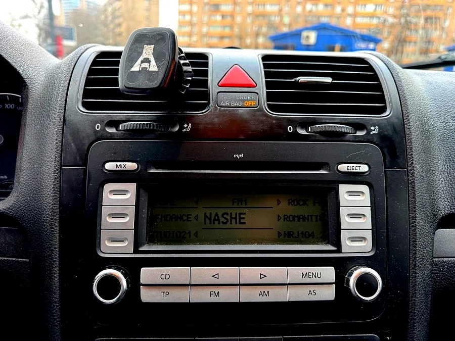 Volkswagen Jetta, 2008г., передний привод, робот