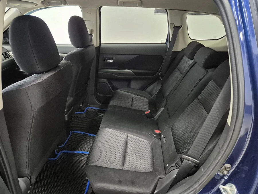 Mitsubishi Outlander, 2013г., полный привод, вариатор