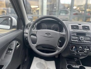 Lada (ВАЗ) Granta, 2023г, передний привод, механика