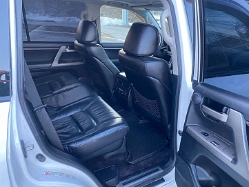 Toyota Land Cruiser, 2011г, полный привод, автомат