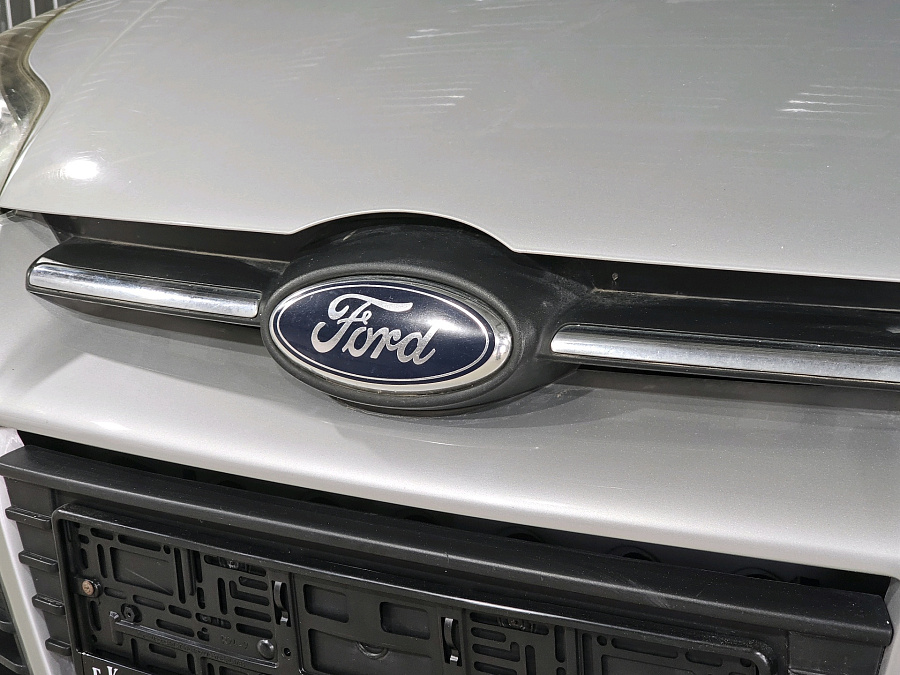 Ford Focus, 2011г., передний привод, механика