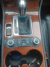 Volkswagen Touareg, 2012г, полный привод, автомат