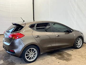 Kia Ceed, 2013г, передний привод, автомат