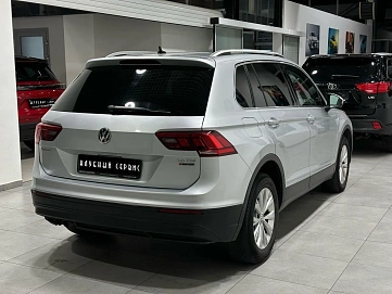 Volkswagen Tiguan, 2017г, полный привод, робот