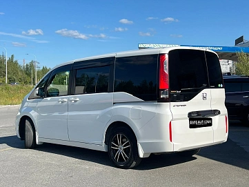 Honda , 2016г., передний привод, вариатор