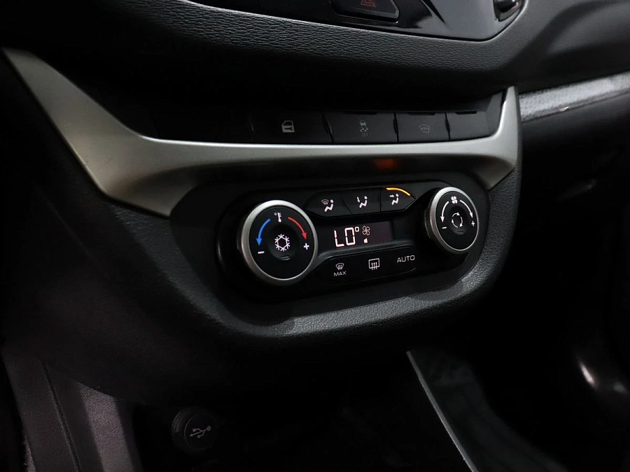 Lada (ВАЗ) Vesta, 2018г., передний привод, механика