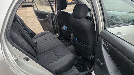 Toyota Corolla, 2004г, передний привод, механика