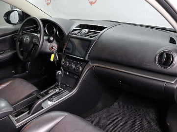 Mazda 6, 2011г, передний привод, автомат