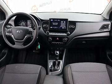 Hyundai Solaris, 2021г, передний привод, автомат