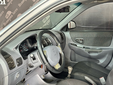 Hyundai Accent, 2007г, передний привод, механика
