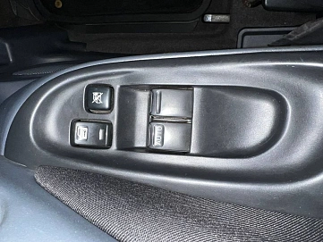 Nissan Almera, 2006г, передний привод, механика