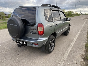 Chevrolet Niva, 2006г, полный привод, механика