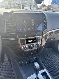 Hyundai Santa Fe, 2010г, полный привод, автомат