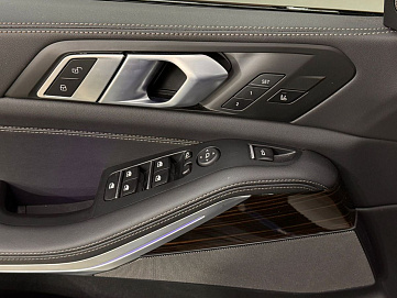 BMW X5, 2023г, полный привод, автомат