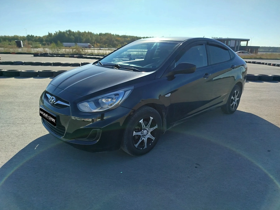 Hyundai Solaris, 2011г., передний привод, механика