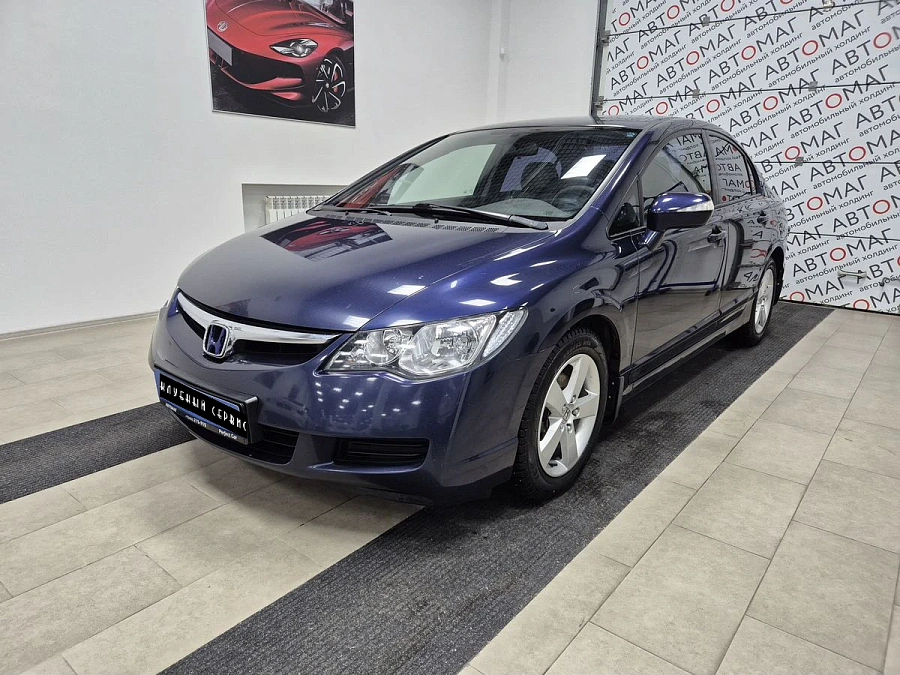 Honda Civic, 2008г., передний привод, механика