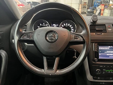 Skoda Yeti, 2016г, передний привод, автомат