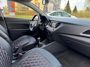Hyundai Solaris, 2018г., передний привод, механика