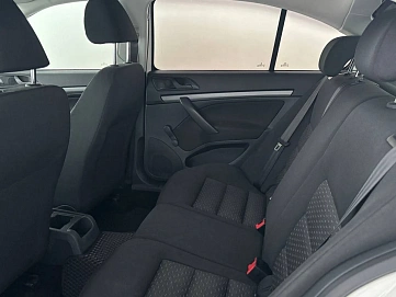 Skoda Octavia, 2012г, передний привод, механика