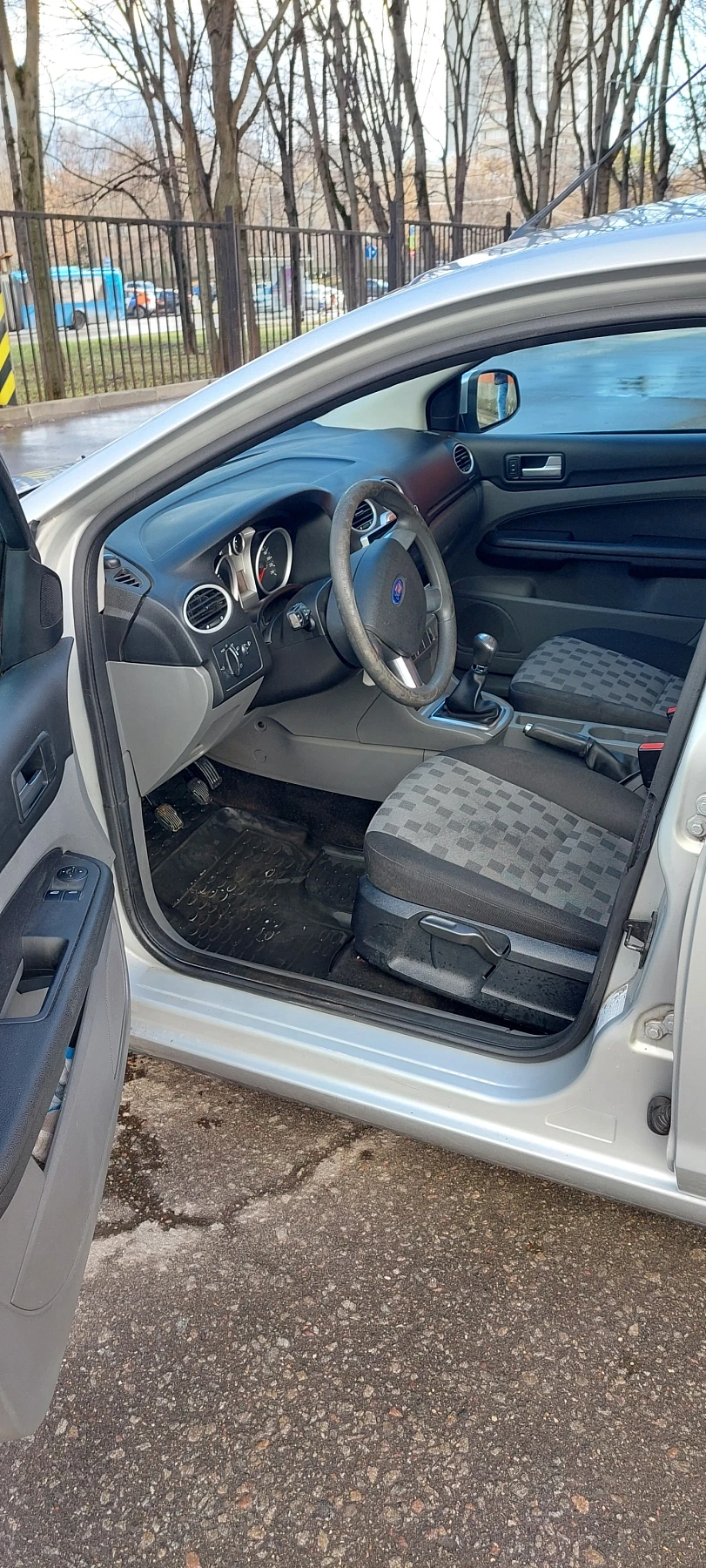 Ford Focus, 2009г., передний привод, механика