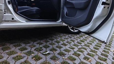 Nissan Almera Classic, 2012г, передний привод, автомат