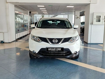 Nissan Qashqai, 2014г, полный привод, вариатор