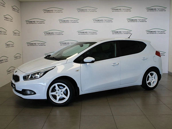 Kia Ceed, 2013г., передний привод, автомат