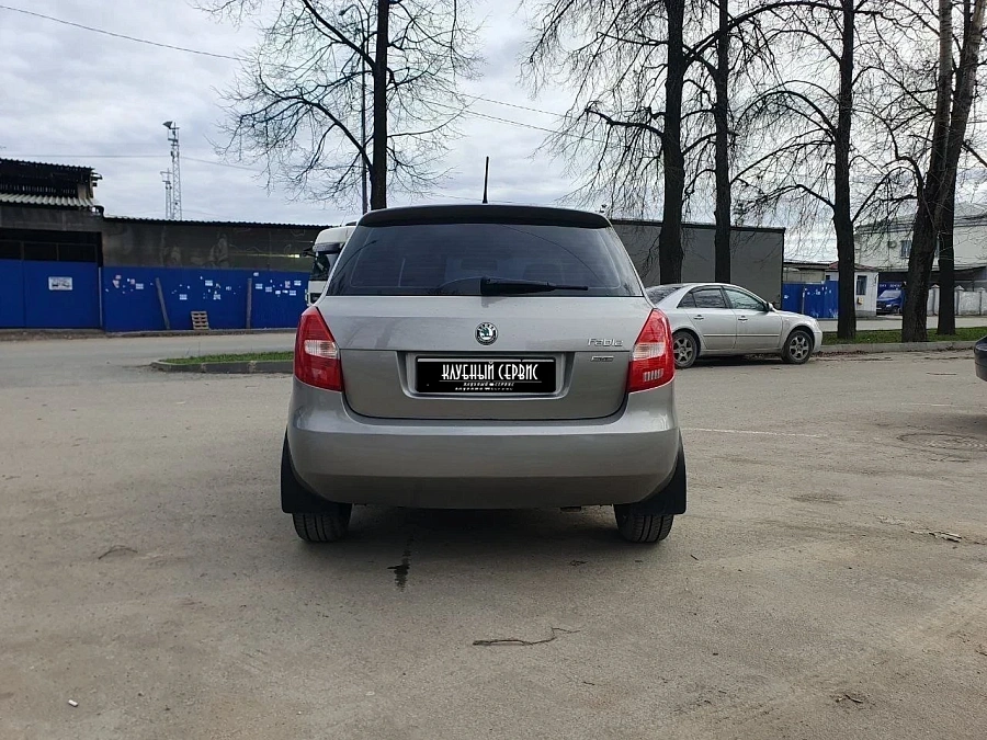 Skoda Fabia, 2011г., передний привод, механика