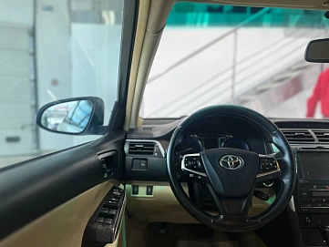 Toyota Camry, 2015г, передний привод, автомат