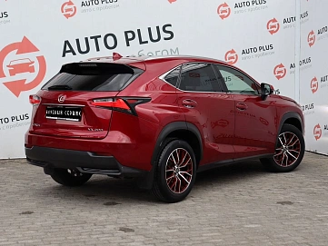 Lexus NX, 2016г, полный привод, вариатор