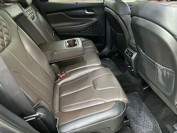 Hyundai Santa Fe, 2020г, передний привод, робот