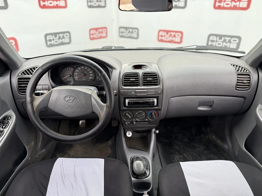 Hyundai Accent, 2006г., передний привод, автомат