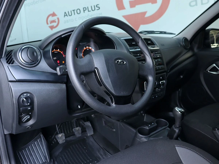 Lada (ВАЗ) Granta, 2023г., передний привод, механика
