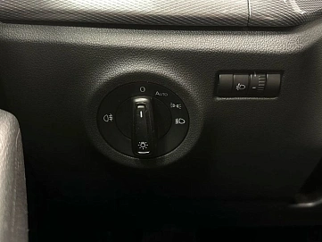 Volkswagen Polo, 2021г., передний привод, механика