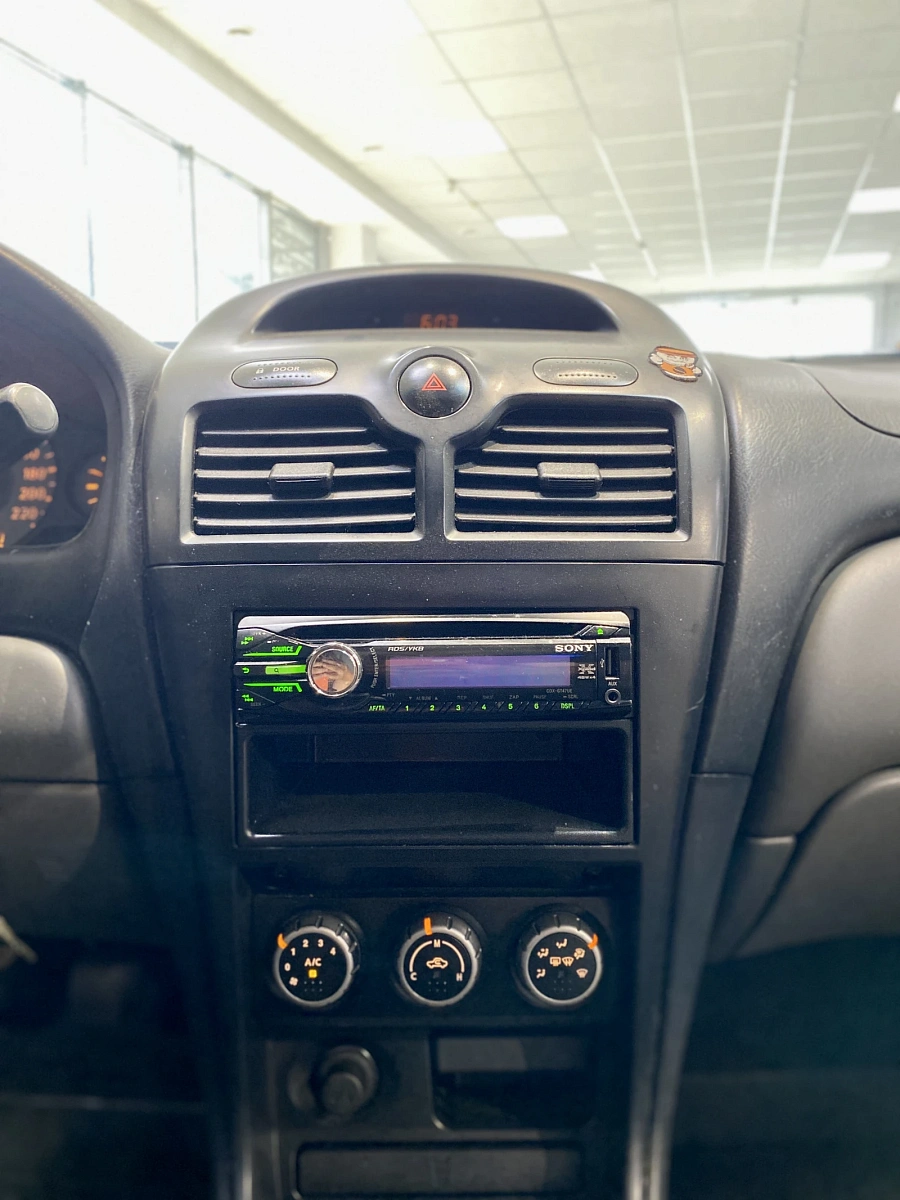 Nissan Almera Classic, 2011г., передний привод, механика