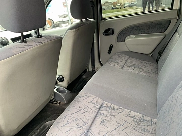 Renault Logan, 2006г, передний привод, механика