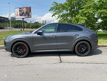 Porsche Cayenne, 2022г, полный привод, автомат