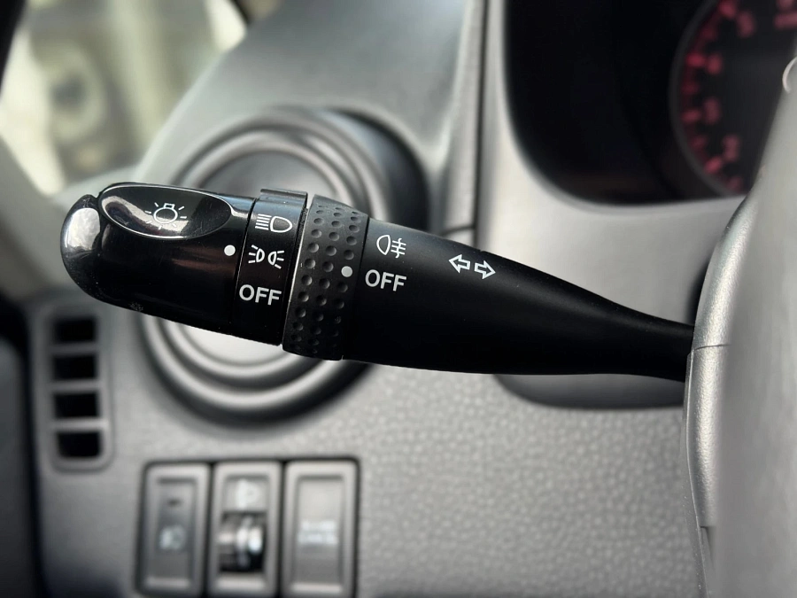 Suzuki SX4, 2008г., передний привод, автомат