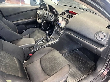 Mazda 6, 2008г, передний привод, механика