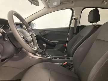 Ford Focus, 2016г, передний привод, механика