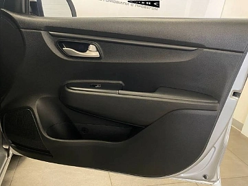 Kia Rio, 2018г, передний привод, механика