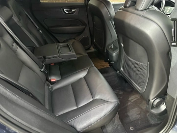 Volvo XC60, 2019г, полный привод, автомат