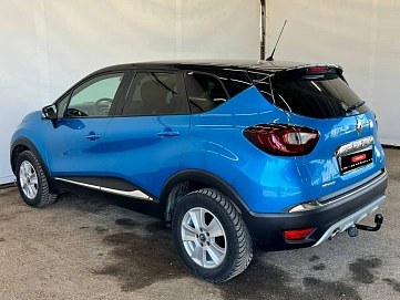 Renault Kaptur, 2016г., полный привод, автомат