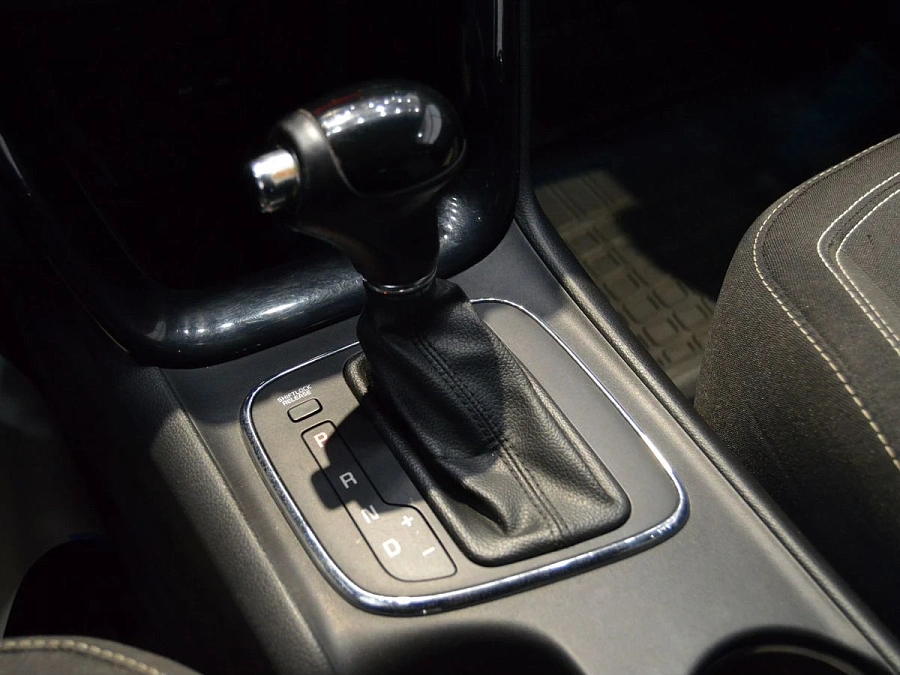 Kia Ceed, 2013г., передний привод, автомат