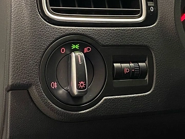 Volkswagen Polo, 2019г, передний привод, механика